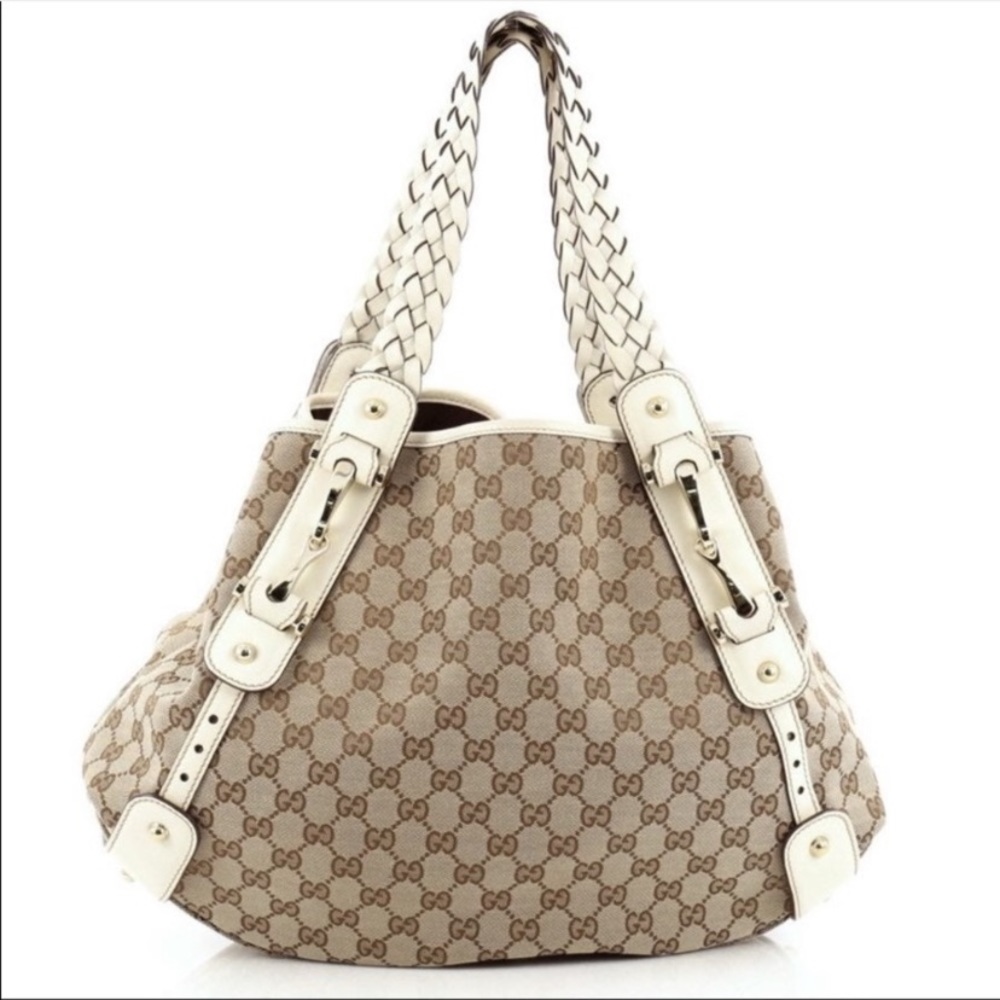 Gucci Pelham Canvas shoulder Bag.